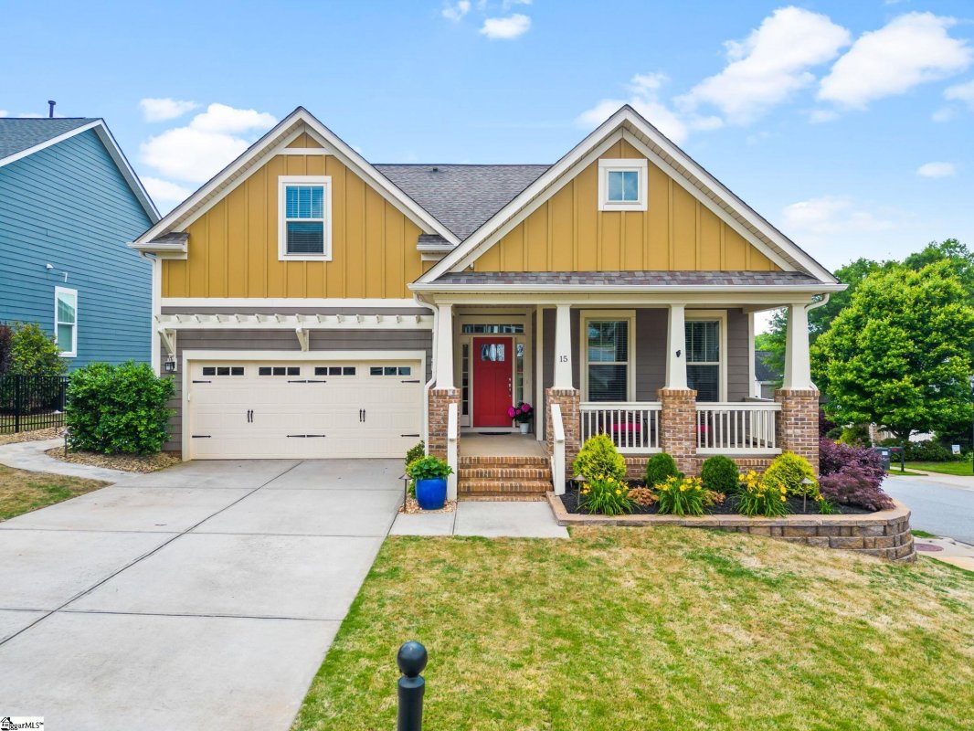 15 Wollaston Drive
