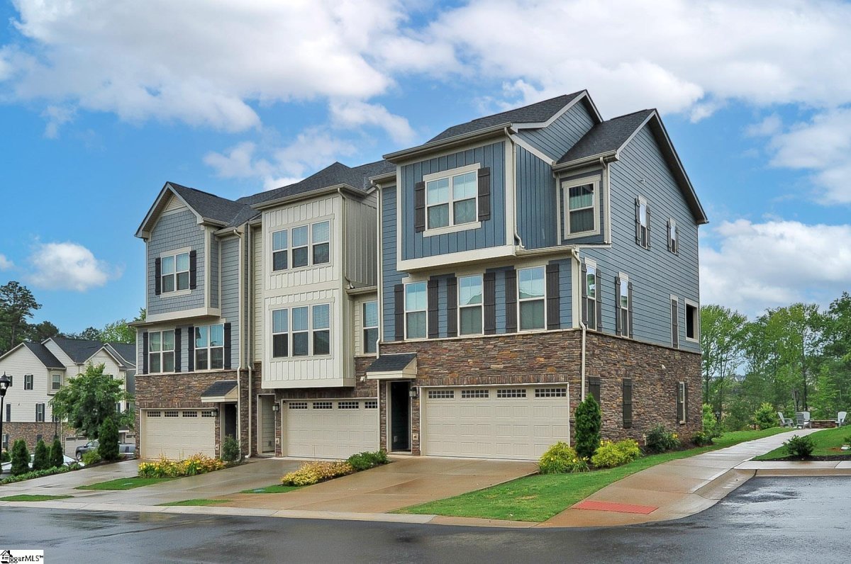 10 Copper Run Drive