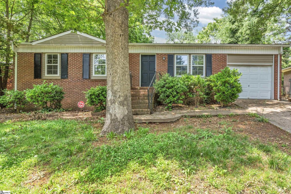 121 Cashmere Drive