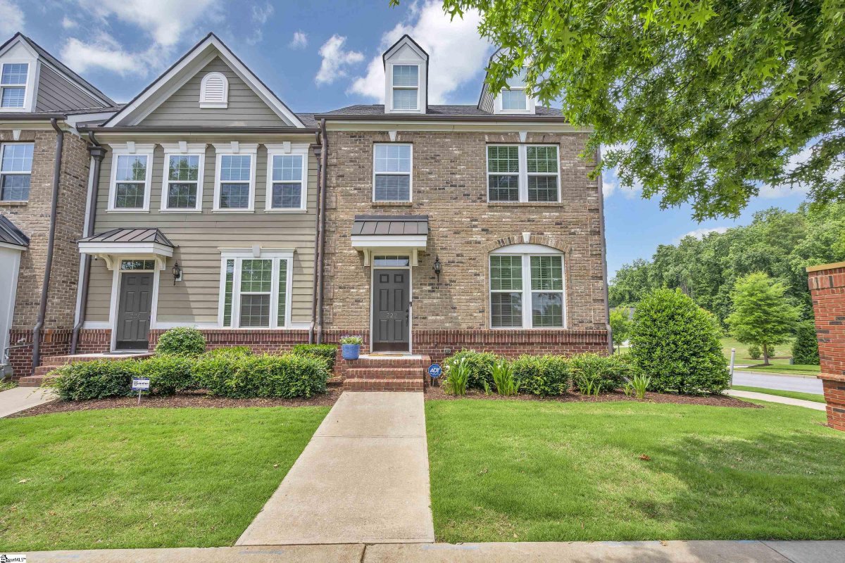 222 Rocky Slope Road
