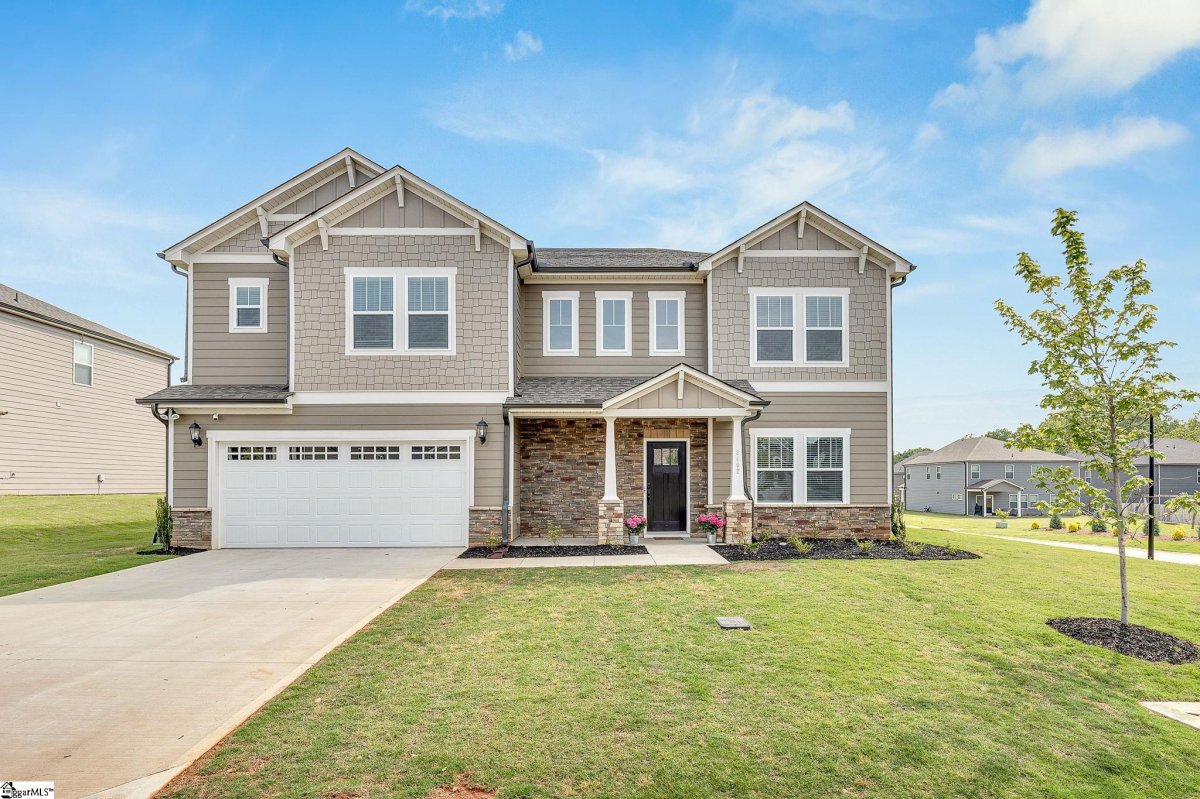 2402 Marlett Court