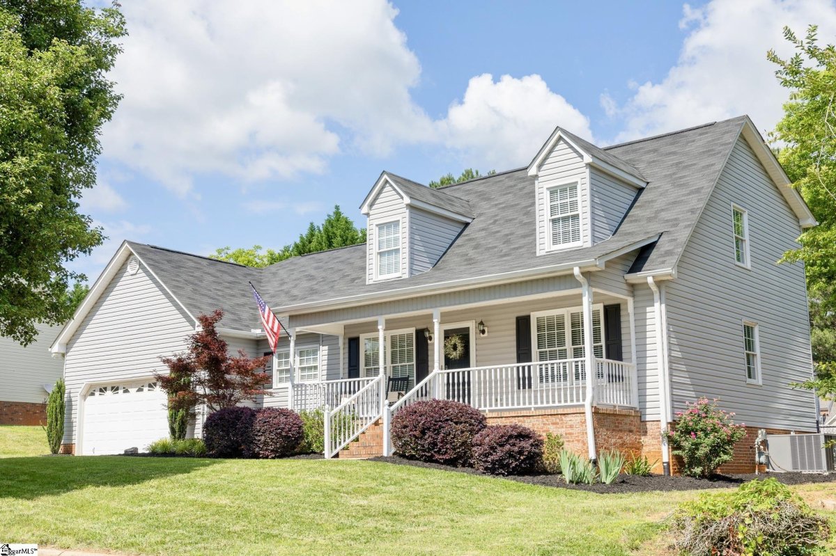 101 Meadow Ridge Drive