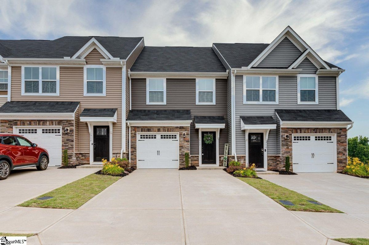 317 Hunt Glenn Court