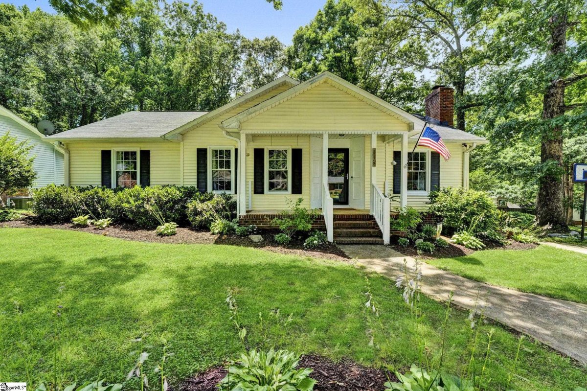119 Oak Drive