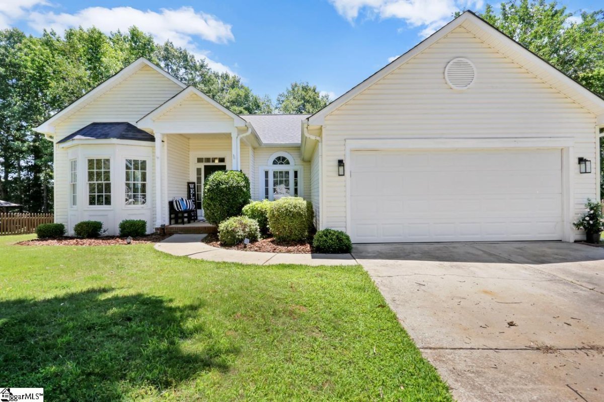 213 W Poplar Ridge Drive