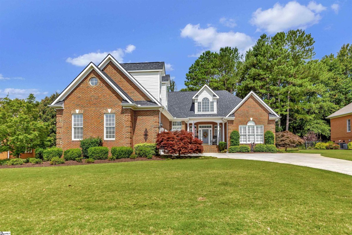 114 Ridgeway Trail