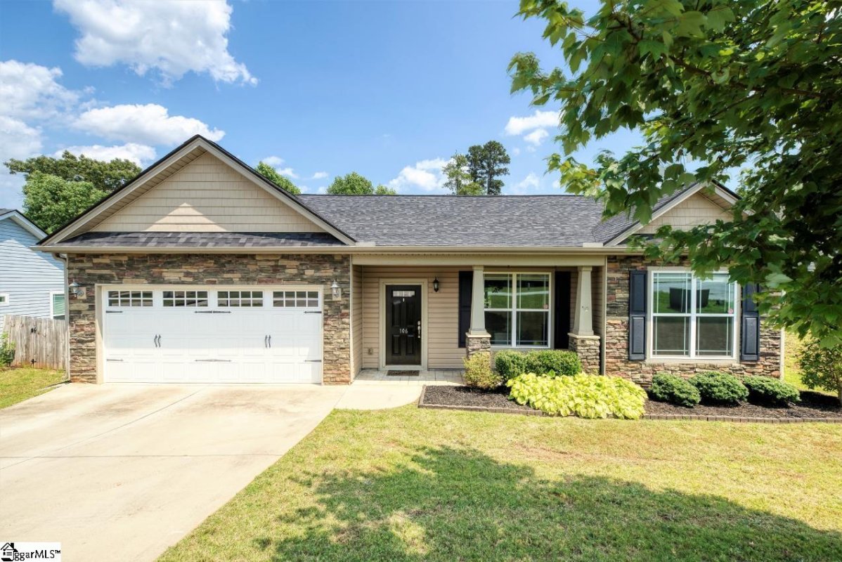 106 Alberta Circle