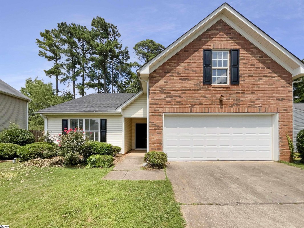 609 Thornbird Circle
