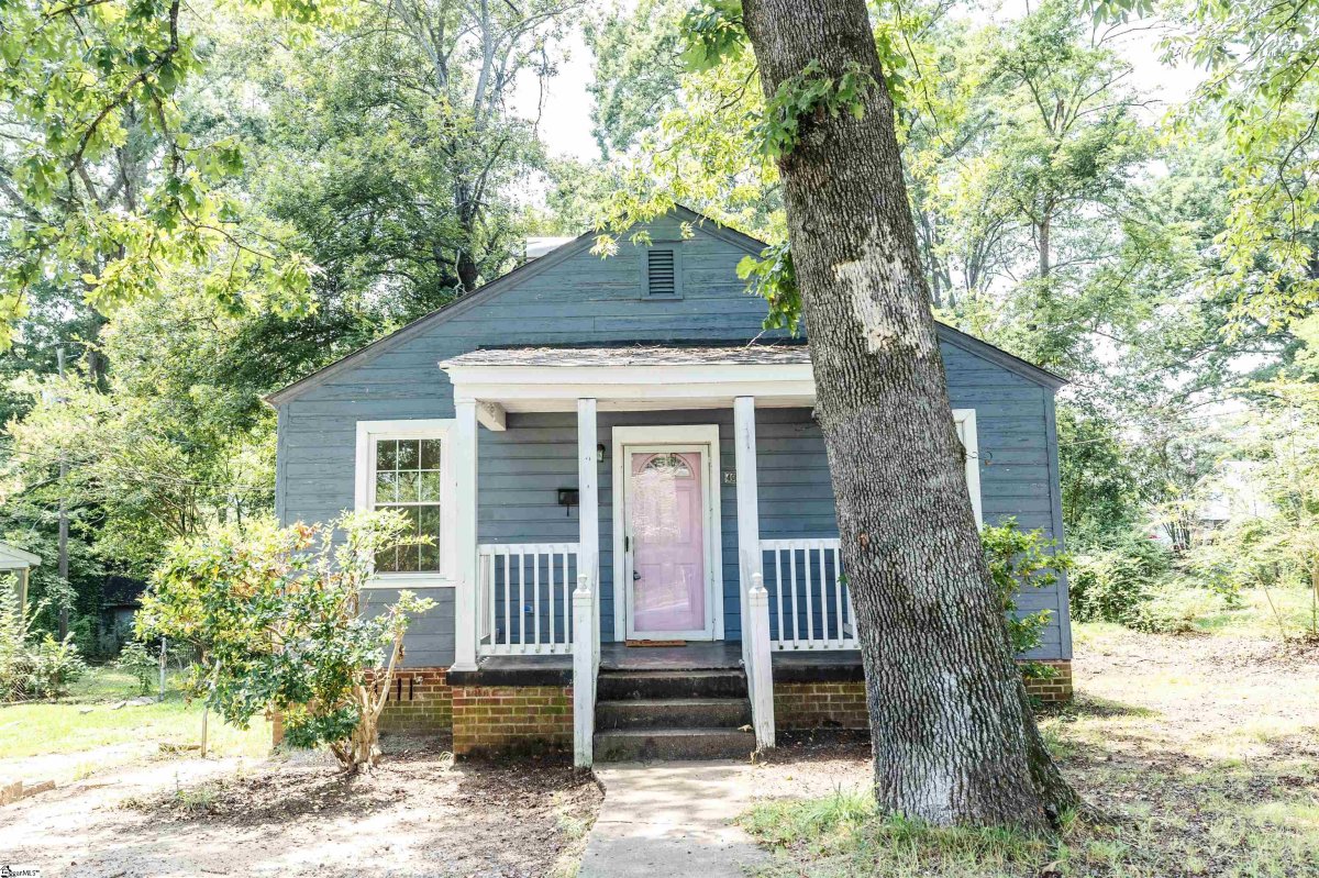 402 Gentry Street