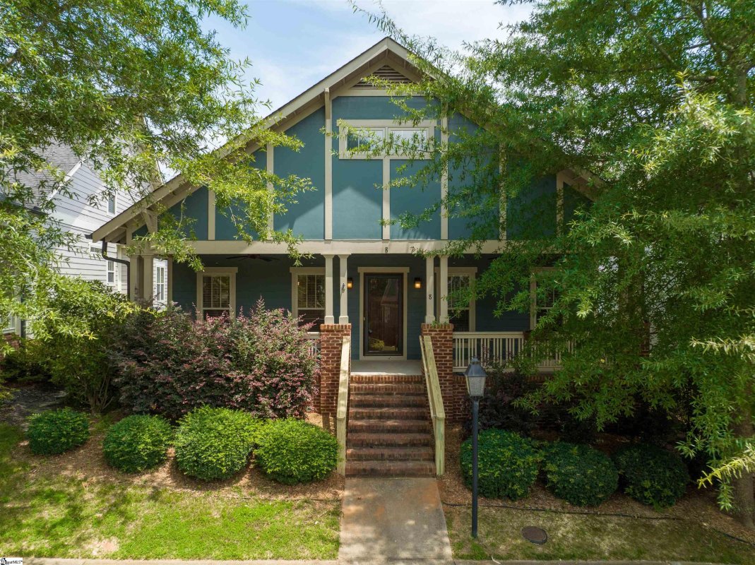 8 Maitland Drive