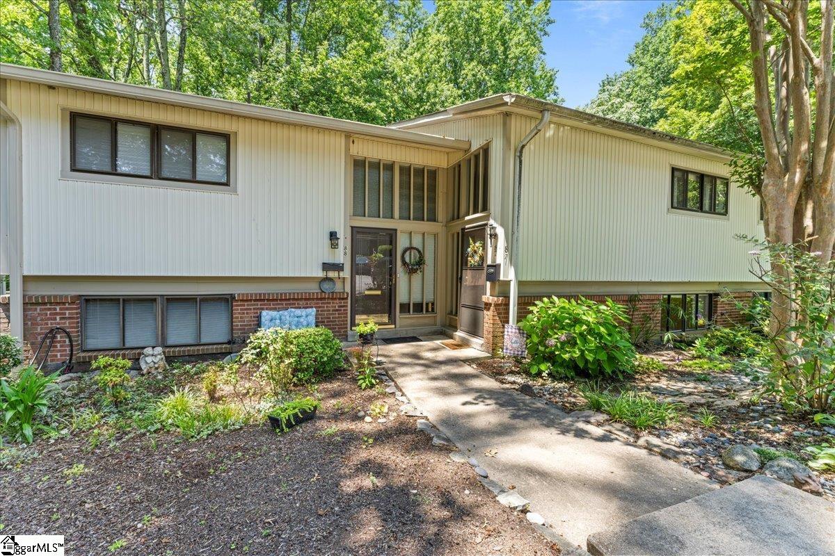 87 Briarview Circle