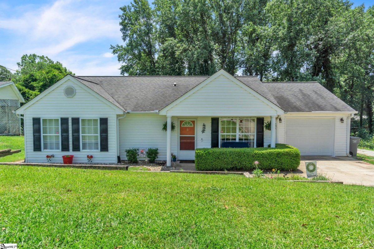 5 Lee Haven Court