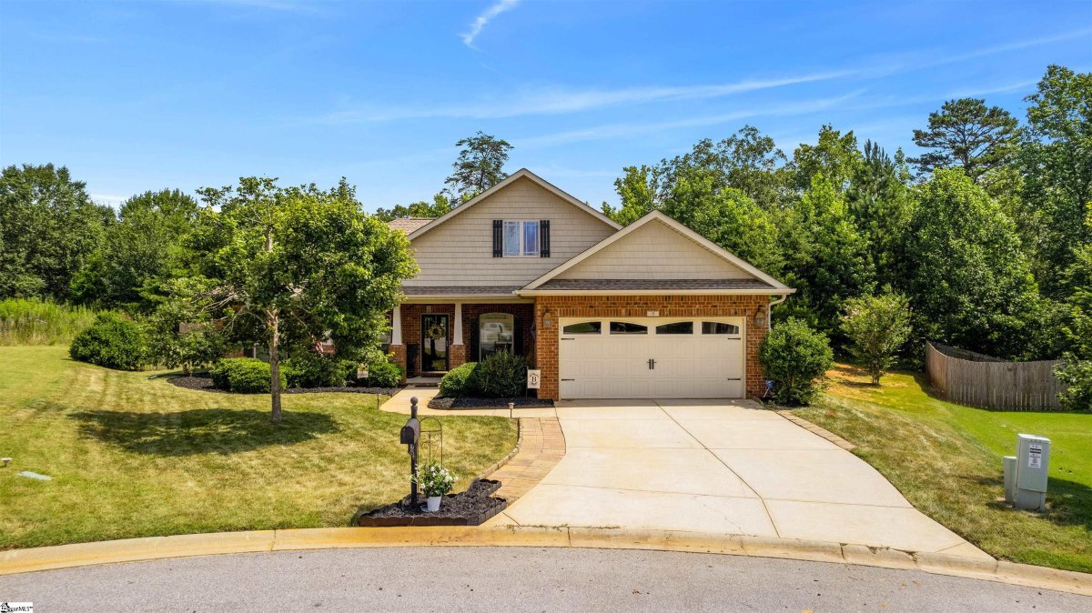 9 Leaping Brook Way