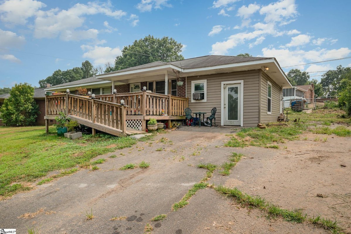 407 Azalea Drive