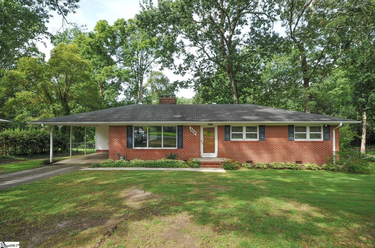404 Elizabeth Drive