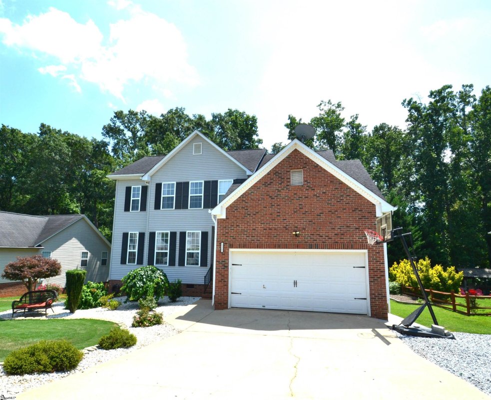 348 Annabel Drive