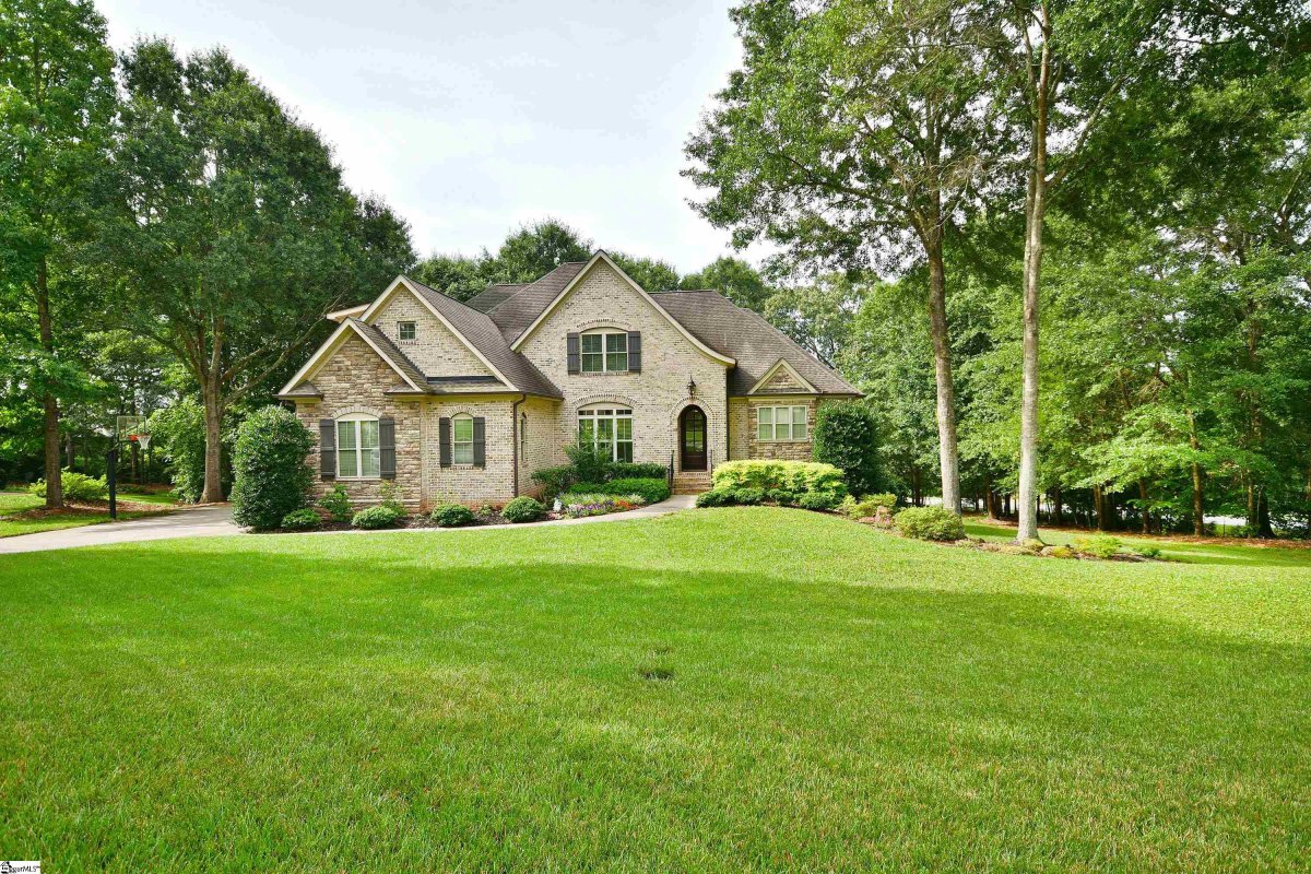168 Reserve Drive