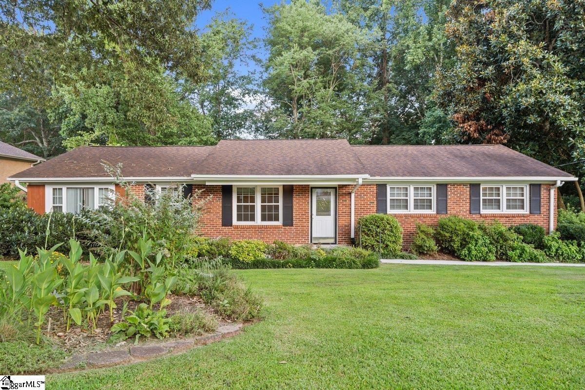 10 Woodleigh Drive