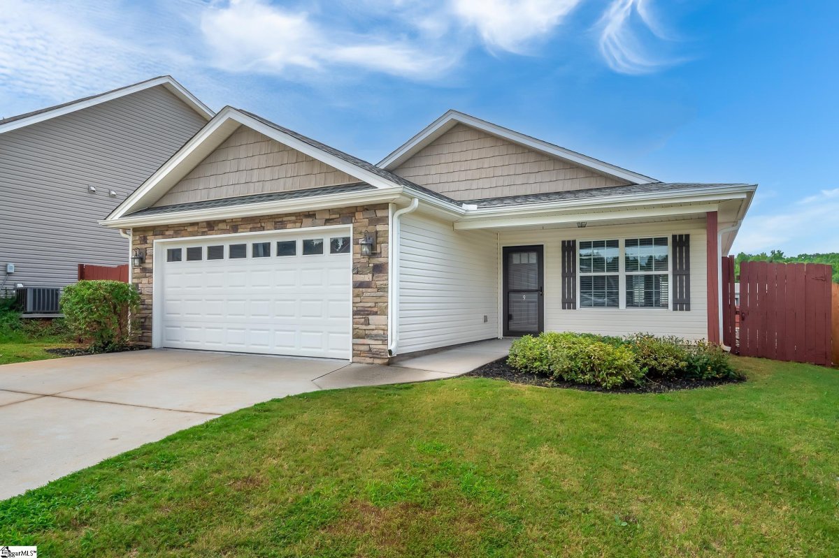 9 Wingbrook Court