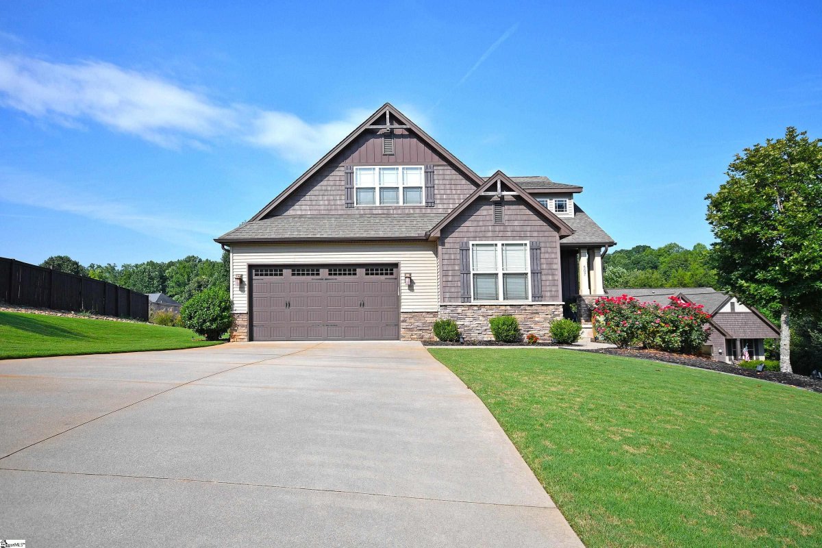 507 Tineke Way