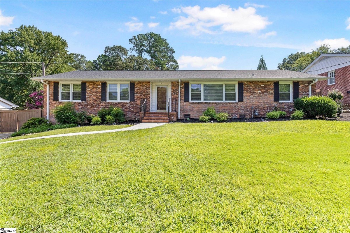 10 Selwyn Drive