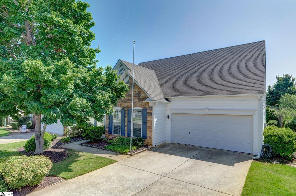 818 Medora Drive