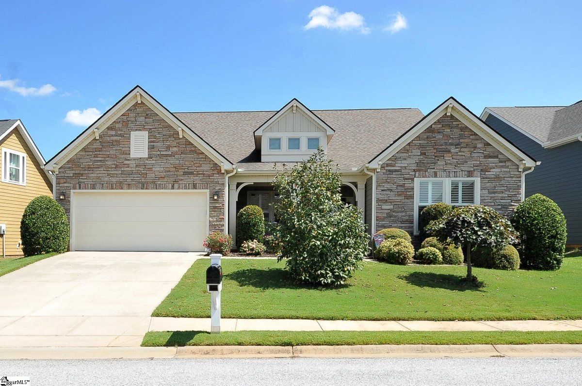 19 Cachet Court