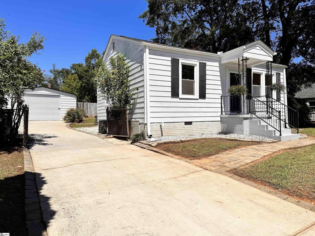 2 Senator Pettus Avenue