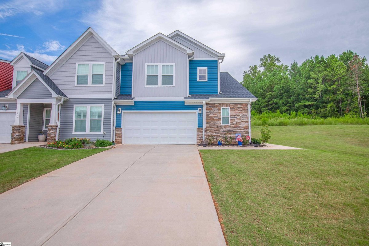 107 Greensdale Lane