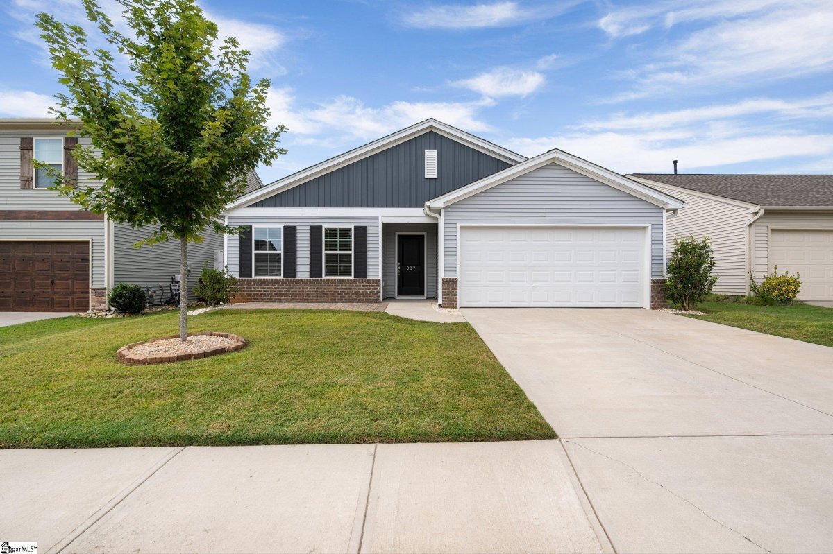 937 Knoll Ridge Way