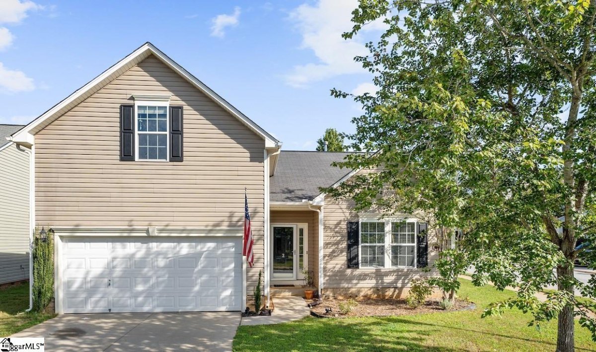 2 Pfeiffer Court