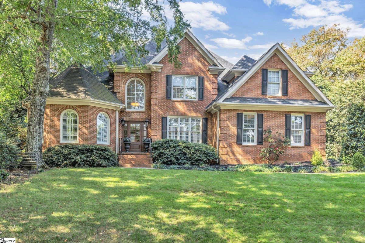 109 Ashbury Drive