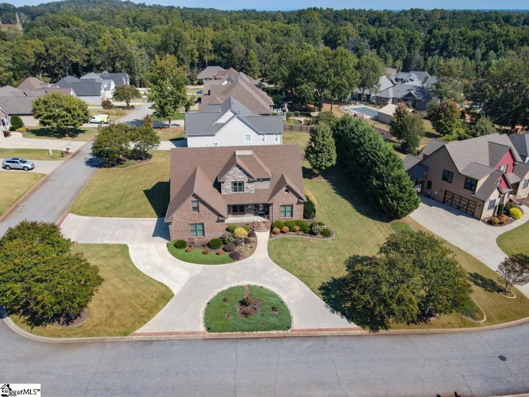 409 Copper Creek Circle