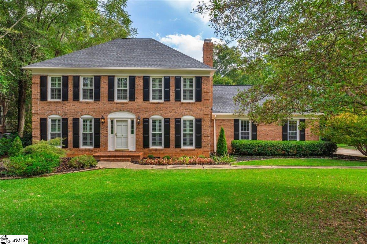 7 Ashwicke Lane