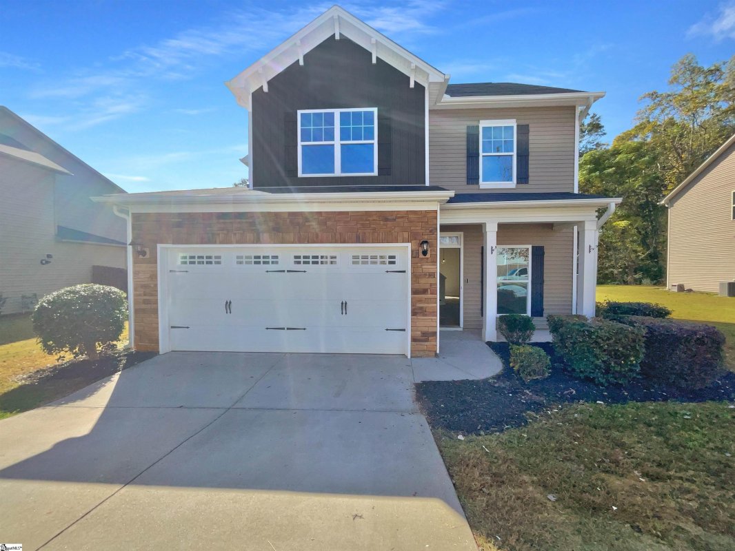 206 Rivers Edge Circle
