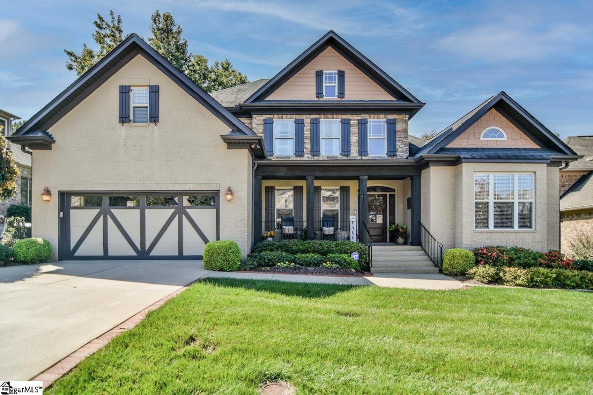105 Kettle Oak Way