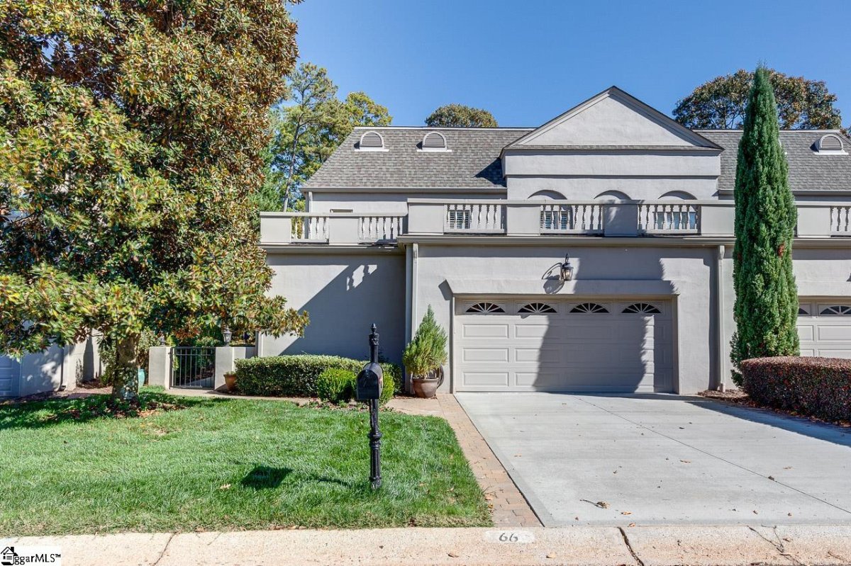 66 Castellan Drive