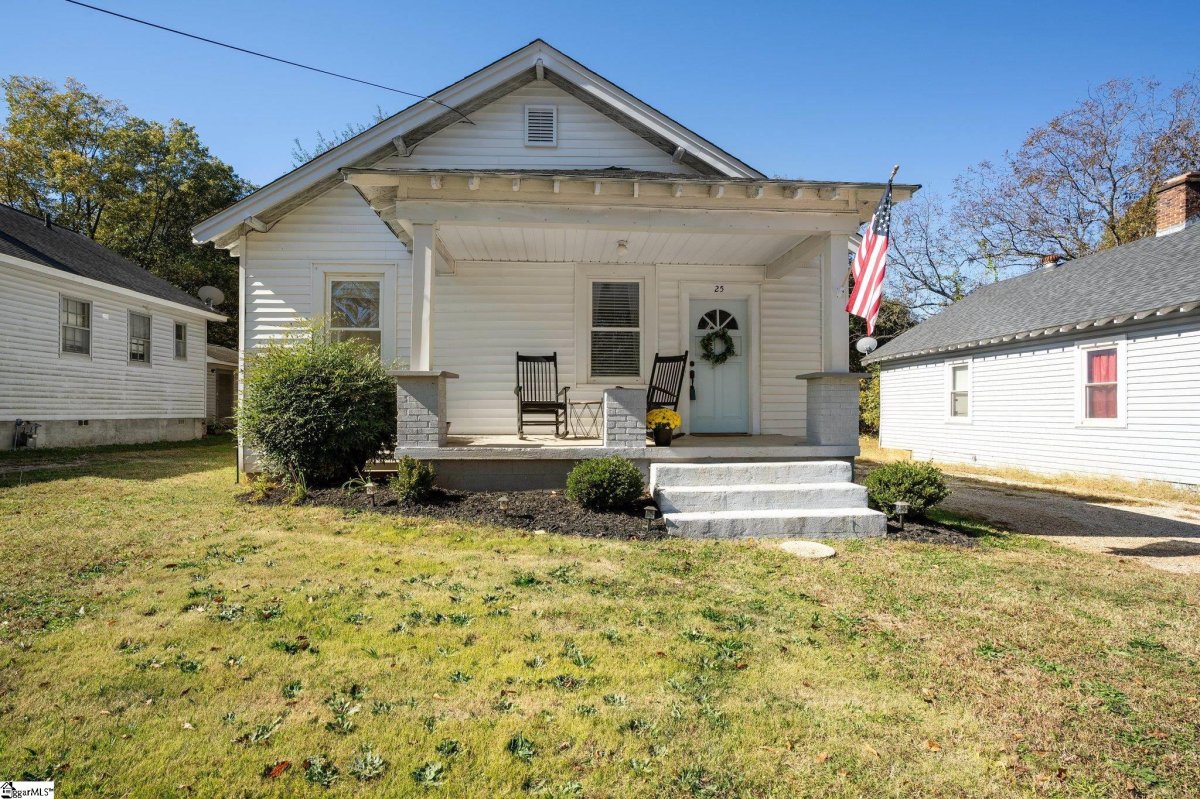25 8Th Avenue