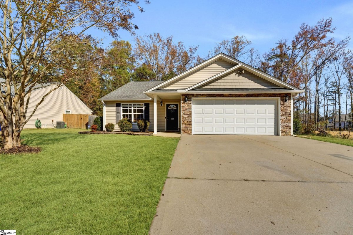 727 Fountainbrook Lane