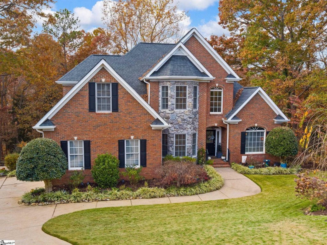 406 Masters Pointe