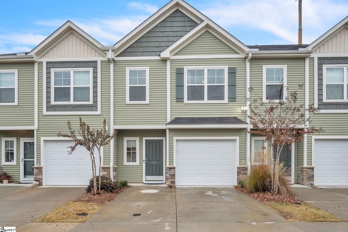 119 Bluet Lane