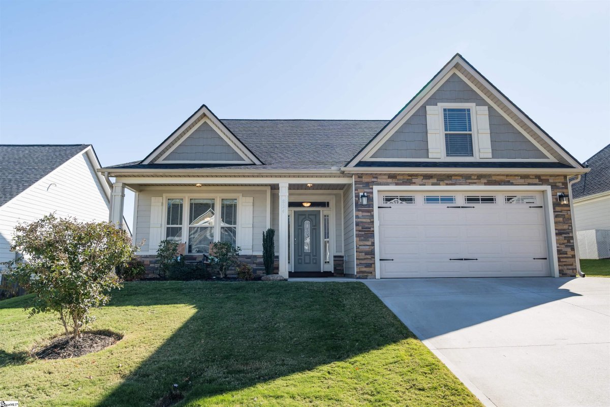 824 Sterling Drive