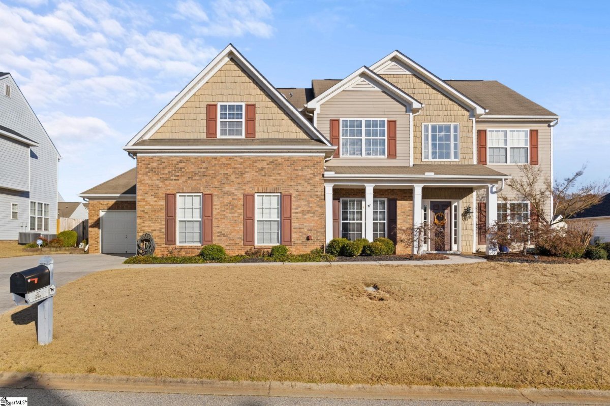 10 Braeburn Drive
