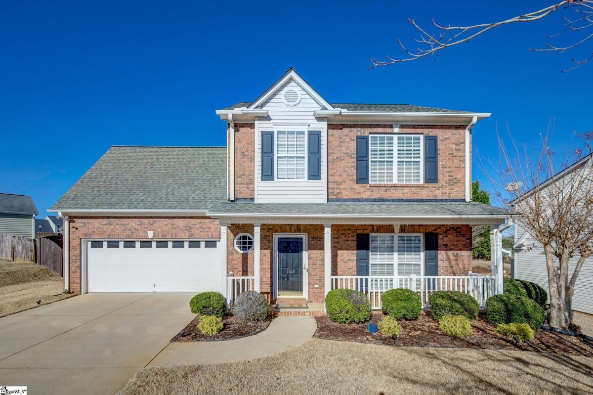 103 Rolling Oak Drive