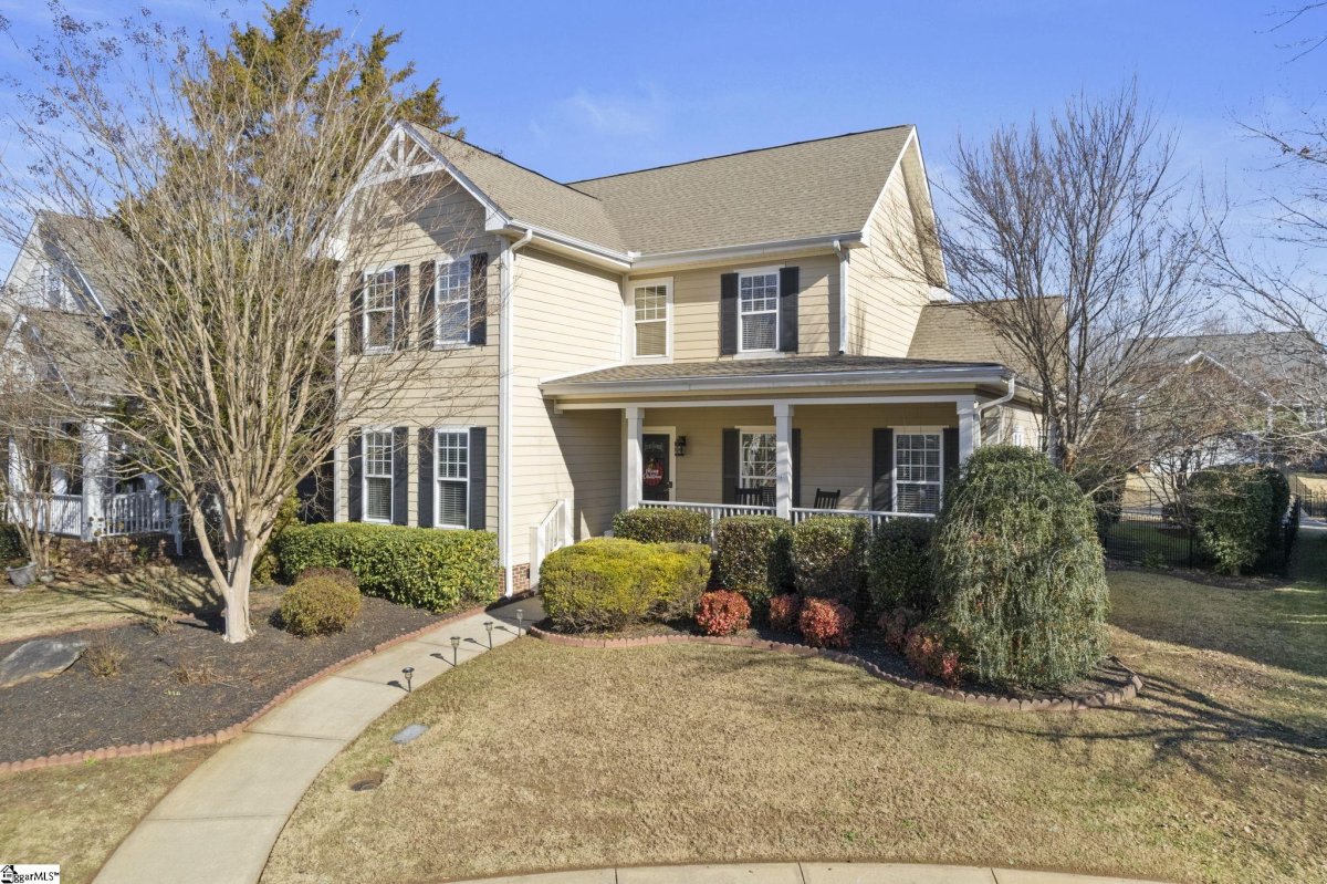 205 Easton Court