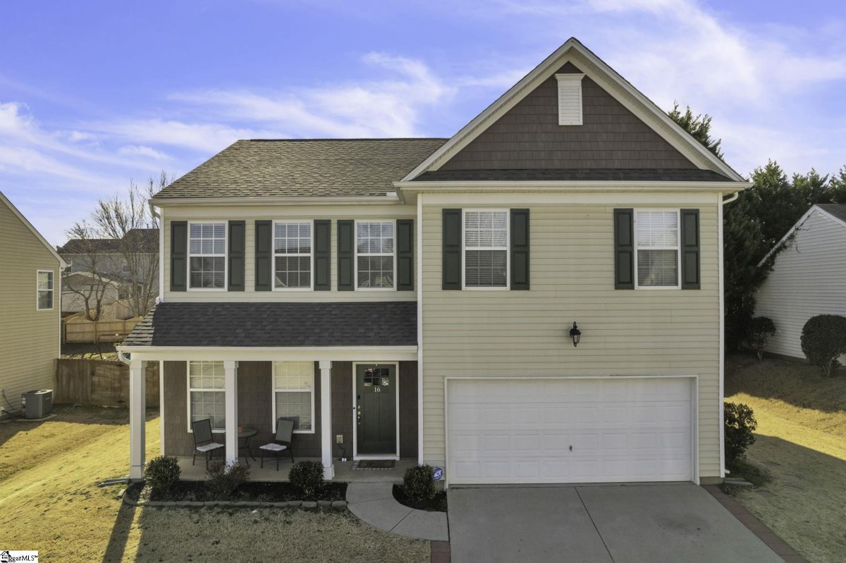 16 Nut Leaf Lane