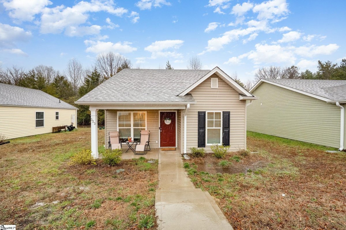 323 Dillon Drive