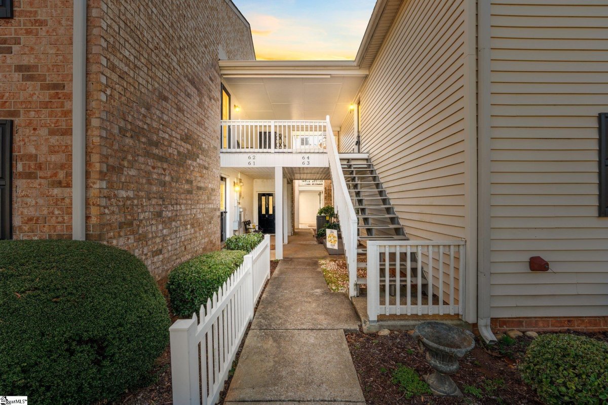 925 Cleveland Street Unit 61