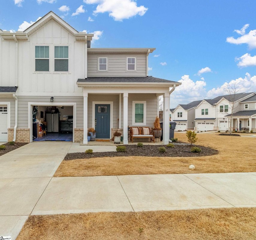 6 Sparrow Lane