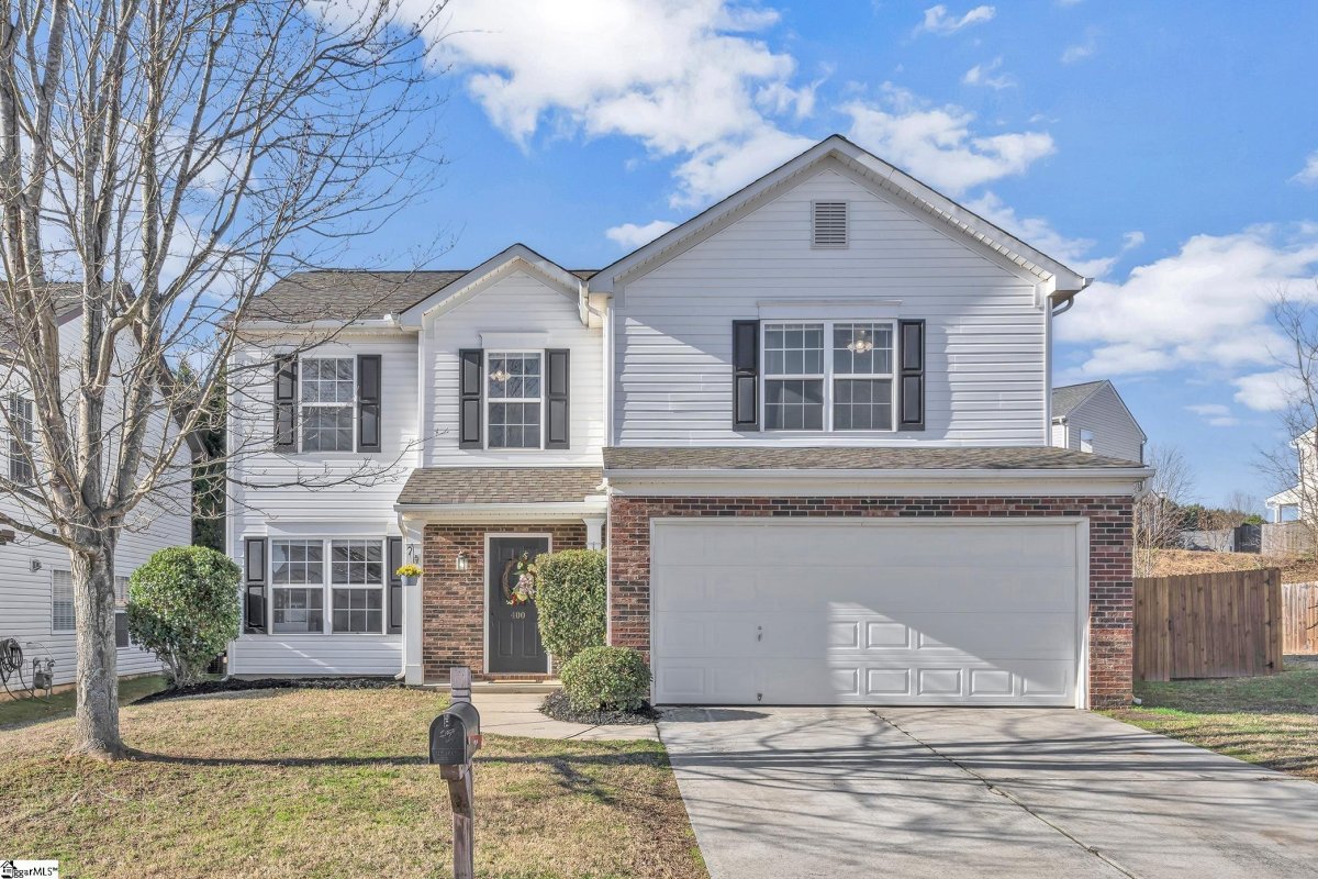 400 Chartwell Drive